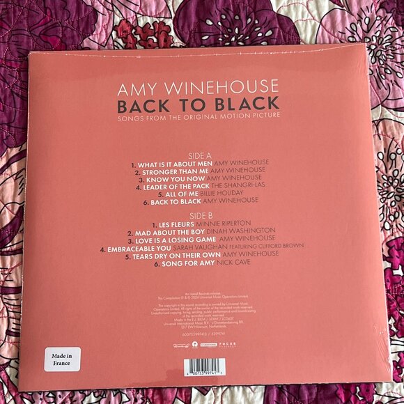 Limited Edition Amy Winehouse feature film Back to Black vinyl LP and poster - Picture 2 of 5